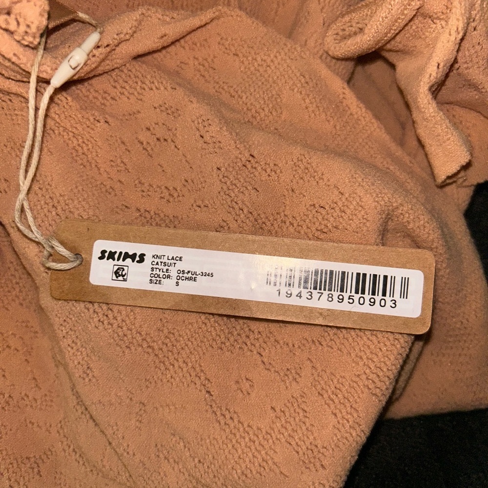 Skims Knit Lace Catsuit Ochre - Picture 8 of 8